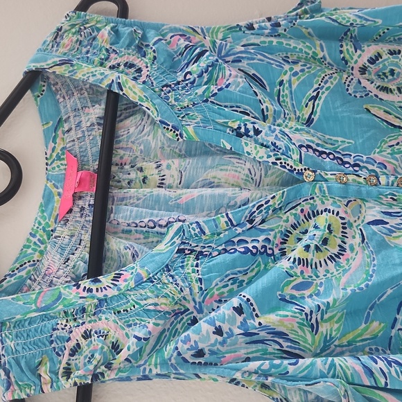 Lilly Pulitzer Essie Top in Bermuda Bay Turtle Season - Picture 4 of 6